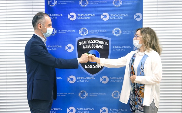 საბაჟო დეპარტამენტის უფროსი ზურაბ სიჭინავა აშშ-ს საელჩოს ექსპორტის კონტროლის და საზღვრის უსაფრთხოების ოფისის რეგიონალურ ხელმძღვანელს შეხვდა