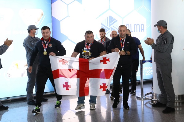 შსს-ს თანამშრომლებმა ძალისმიერი სპორტის ევროპის ჩემპიონატზე 3 ოქროს მედალი მოიპოვეს