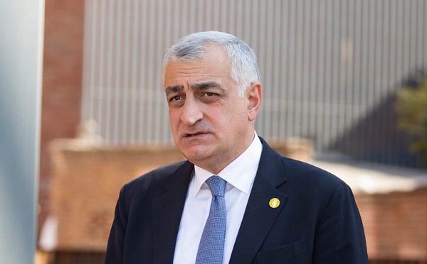 საზოგადოების არცერთ ფენაში არ არსებობს "ქართული ოცნების" და მისი მთავრობის მიმართ ნდობა - მამუკა ხაზარაძე
