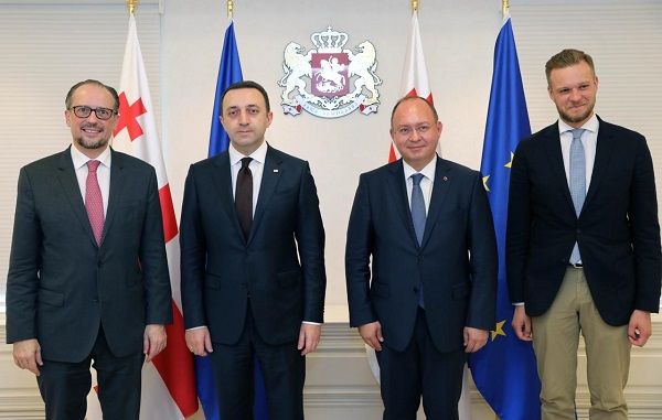 ავსტრიის, რუმინეთისა და ლიეტუვის საგარეო საქმეთა მინისტრებმა საქართველოს პრემიერ-მინისტრს სომხეთსა და აზერბაიჯანს შორის წარმატებული მედიაციისთვის მადლობა გადაუხადეს