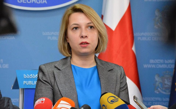 პრემიერმა, პრაქტიკულად, უმრავლესობის დიქტატურა გამოგვიცხადა - ნინო ლომჯარია