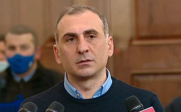 ფერი ფერს და მადლი ღმერთსო - ალეკო ელისაშვილი ენმ-სა და ქართულ ოცნებაზე