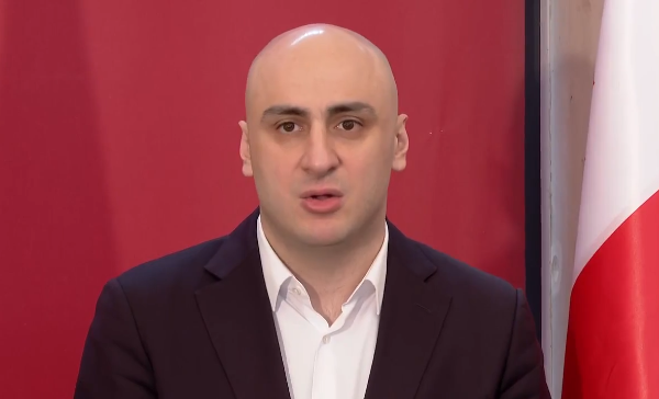 რაც დღეს თბილისის ქუჩებში ხდება, რადიკალური ჯგუფების ორგანიზებული თარეში, ნადირობა ჟურნალისტებზე - სახელმწიფოს გამოცხადებული სიკვდილის ქრონიკაა - ნიკა მელია