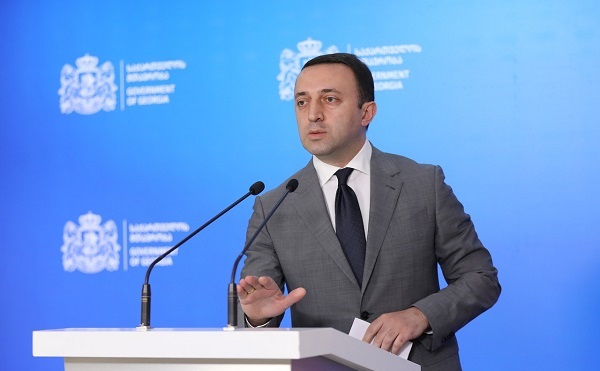 ჩვენს პატივცემულ, ღვაწლმოსილ ექიმებს მთელი მთავრობის სახელით მინდა კიდევ ერთხელ მადლობა გადავუხადო გმირობისთვის - ირაკლი ღარიბაშვილი