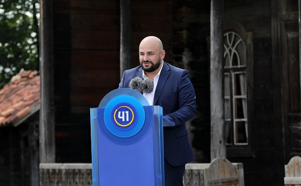 თავს მოვალედ ვთვლი, ვემსახურო ჩემს ქალაქს, საზოგადოებას და ოზურგეთს მადლობა გადავუხადო საქმითა და წარმატებული პროექტებით - ავთანდილ თალაკვაძე