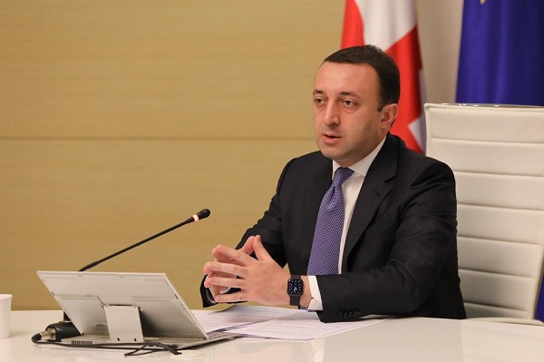 თუ ჩვენ არ დავეხმარებით ჯანდაცვის სისტემას, ექიმებს და არ ავყვებით ამ ფერხულში, რასაც ჰქვია ვაქცინაცია და აცრა, იქნება ძალიან ცუდი სამსახური ჩვენი ქვეყნისთვის - ირაკლი ღარიბაშვილი