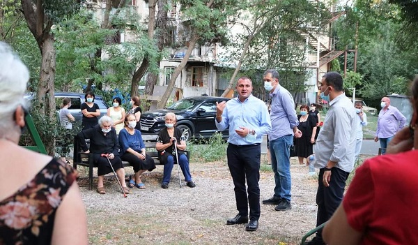 ვარკეთილის მასივის ტერიტორიაზე ე.წ. ავარიული „ხრუშოვკების