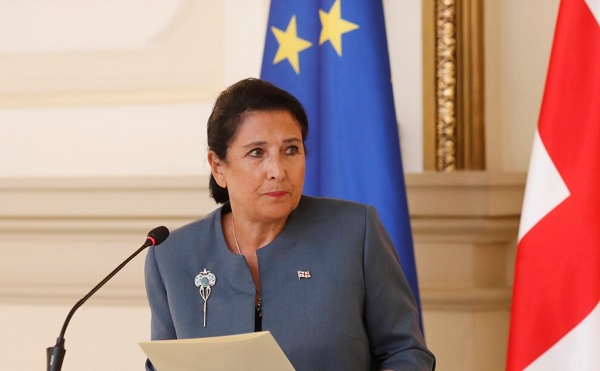 გაუარესებული ეპიდემიოლოგიური ვითარების გამო, პრეზიდენტმა ყველა მასშტაბური ღონისძიება გააუქმა