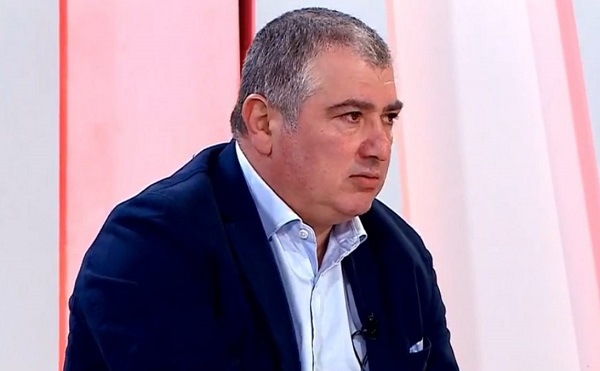 აგვისტოში გარდაცვლილი 1500 ადამიანი არის ჩავარდნილი ვაქცინაციის და პოლიტიკური მოტივებით დანიშნული თუ მოხსნილი შეზღუდვების ბრალი - ვახტანგ კალოიანი