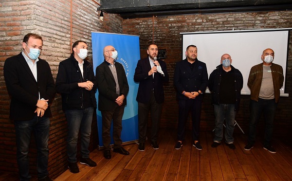 დარწმუნებული ვარ, არჩევნებში კახა კალაძის გუნდი უპირობოდ გაიმარჯვებს და გავაგრძელებთ თბილისის უბნებში მეტი სიცოცხლის შეტანას - ზურაბ აბაშიძე