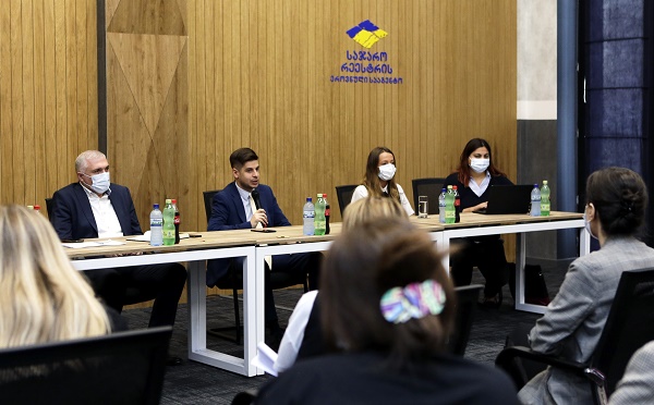 საჯარო რეესტრის ეროვნულმა სააგენტომ იურიდიული ფაკულტეტის 70-მდე კურსდამთავრებული დაასაქმა