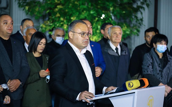 ზუგდიდის მერობის კანდიდატი მამუკა წოწერია მიმართვას ავრცელებს