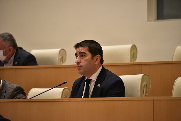 ამომრჩევლის მიერ მოცემულ მაღალ ნდობას ჩვენ ვიღებთ, როგორც ჩვენი ადგილობრივი, ეროვნული და საგარეო პოლიტიკის მოწონებას და ამ პოლიტიკის გაგრძელების მანდატს - შალვა პაპუაშვილი