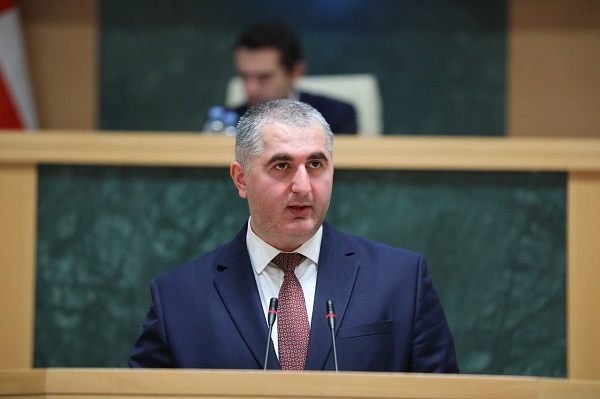 2022 წელს ჯანდაცვის მიმართულების დაფინანსება მილიარდ 861 მილიონი ლარია, საიდანაც 500 მილიონი ლარი გათვალისწინებულია პანდემიასთან დაკავშირებული ხარჯებისთვის - ლაშა ხუციშვილი