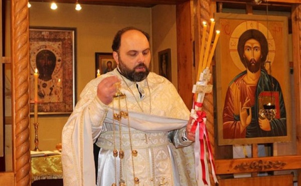 აჩვენეთ კაცთმოყვარეობა, გადაიყვანეთ დაუძლურებული პრეზიდენტი საავადმყოფოში - დეკანოზი თამაზ ლომიძე ხელისუფლებას