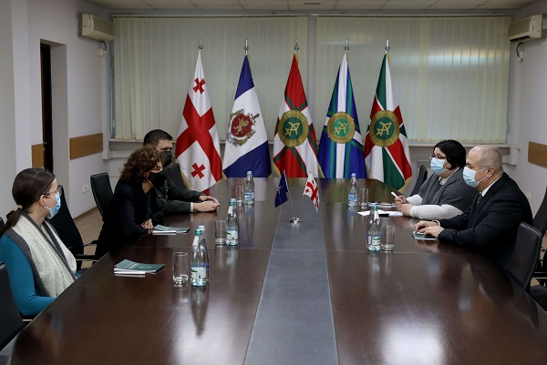 სასაზღვრო პოლიციის უფროსმა საქართველოში ნატოს სამეკავშირეო ოფისის ხელმძღვანელთან გამოსამშვიდობებელი შეხვედრა გამართა