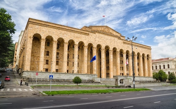 პარლამენტში 
