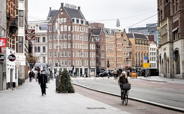 ომიკრონის გამო, ნიდერლანდებში მკაცრი ლოკდაუნი გამოცხადდა