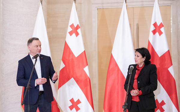 მნიშვნელოვანი იყო კონსულტაცია საქართველოს პრეზიდენტთან, იმედი მაქვს, ახლო მომავალში ახალ ინფორმაციას მოგაწვდით - დუდა