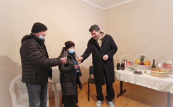 თბილისის მერიამ საცხოვრებელი ფართი კიდევ ერთ ოჯახს გადასცა