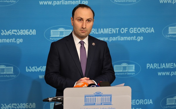 ჩვენ მიერ ინიცირებული კანონპროექტი შექმნის ახალ მნიშვნელოვან გარანტიას საქართველოში ხელისუფლების დანაწილების სისტემის გამართული ფუნქციონირებისათვის - ანრი ოხანაშვილი