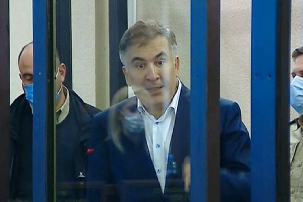 მიხეილ სააკაშვილმა შიმშილობა შეწყვიტა