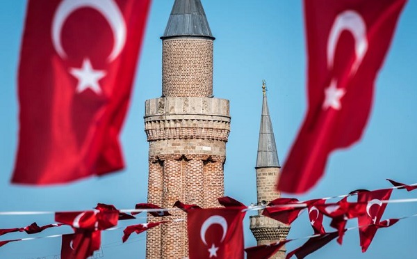 თურქეთი აცხადებს, რომ მსოფლიოს არ შეუძლია მოსკოვთან "ხიდების დაწვა"