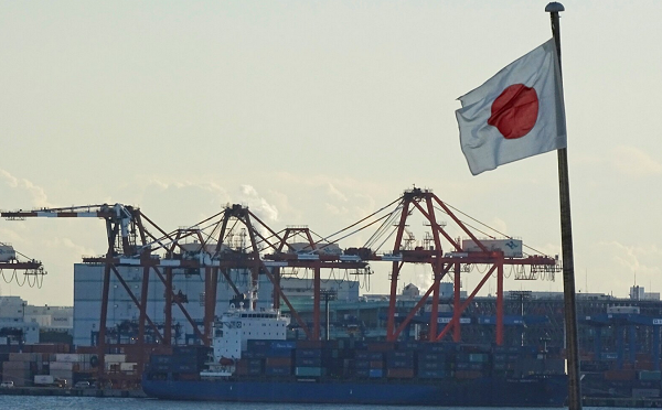 იაპონია რუსული ნავთობის იმპორტის აკრძალვას განიხილავს