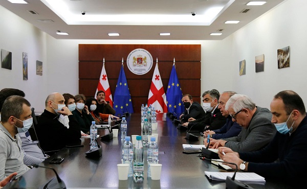 მწარმოებლის გაფართოებული ვალდებულების (მგვ) საკითხი მწარმოებელ/იმპორტიორებთან გამართულ მორიგ სამუშაო შეხვედრაზე განიხილეს
