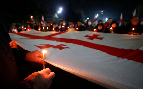 უკრაინაში დაღუპული ორი ქართველი მებრძოლი თბილისში ჩამოასვენეს