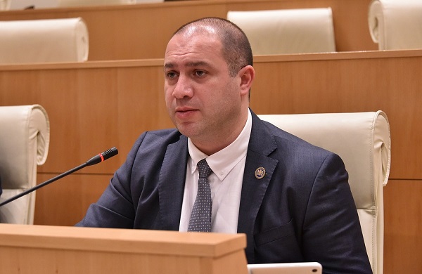 ჩვენი ქვეყნის შემდგომი წინსვლა კვლავაც 9 აპრილის იდეალების გარშემო ერთობას უნდა დაეფუძნოს - გივი მიქანაძე