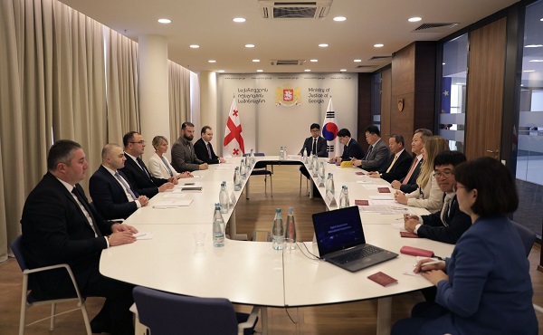 საქართველოს იუსტიციის და კორეის შინაგან საქმეთა და უსაფრთხოების მინისტრები ციფრული მმართველობის სფეროში თანამშრომლობის ახალ ფორმებზე შეთანხმდნენ