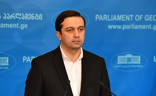 ბიძინა ივანიშვილი პოლიტიკაში უნდა დაბრუნდეს - ლევან იოსელიანი