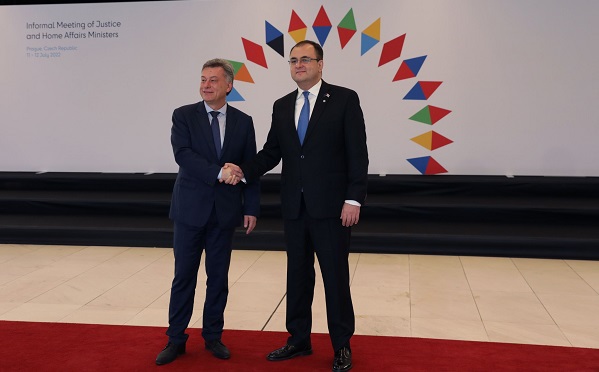რატი ბრეგაძე ევროკავშირის წევრი ქვეყნების იუსტიციის მინისტრების მინისტერიალზე მოხსენებით წარსდგა