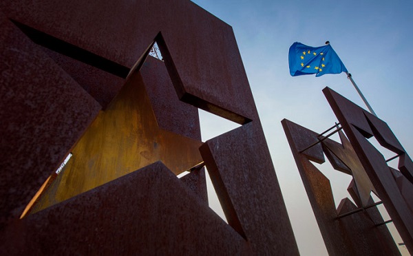 ევროკომისია უკრაინის ბიუჯეტის მხარდასაჭერად 500 მილიონ ევროს გამოყოფს