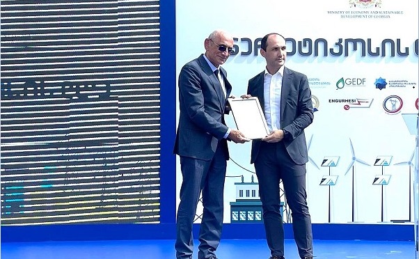 ენერგეტიკის სექტორის განვითარებაში შეტანილი წვლილისთვის სემეკის თანამშრომლები დაჯილდოვდნენ