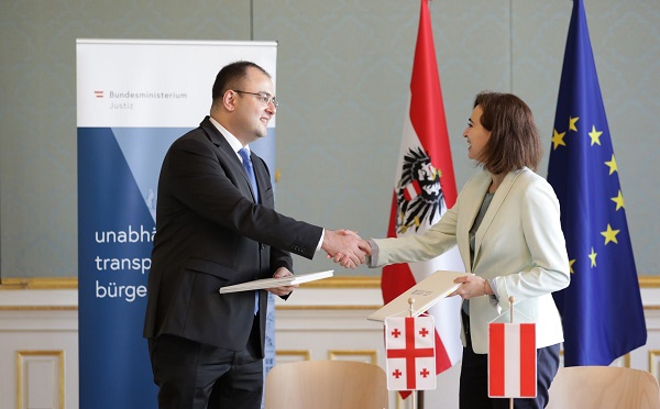 საქართველოს იუსტიციის მინისტრმა ავსტრიელ კოლეგასთან ურთიერთთანამშრომლობის მემორანდუმი გააფორმა