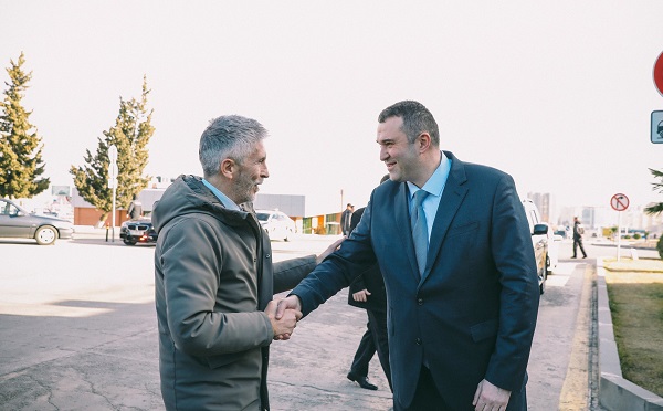 ესპანეთის სამეფოს შინაგან საქმეთა მინისტრი მომსახურების სააგენტოს ესტუმრა