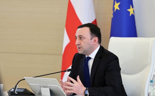 ევროპის ქვეყნებმა გადაწყვიტეს მაღალ ფასებთან ბრძოლა ე.წ. „დაკეტვით“,  ჩვენ არ გვინდა ამის გაკეთება, იმედი გავქვს, რომ აქტიურად გაგრძელდება ფასების კლება - პრემიერი საწვავის ფასებზე