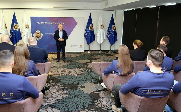 სახელმწიფო უსაფრთხოების სამსახურის სასწავლო ცენტრის მიერ ორგანიზებული პროექტი „უსაფრთხოების ზამთრის სკოლა“ დაიწყო
