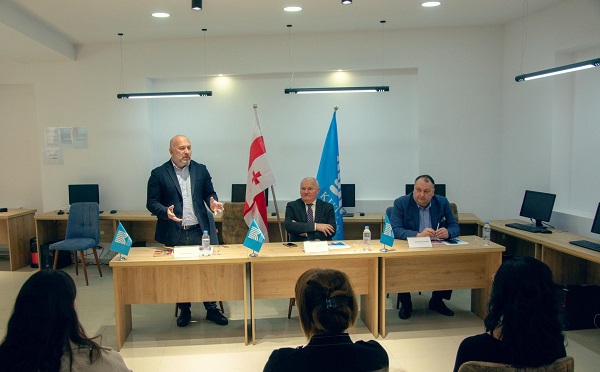 ქუთაისის უნივერსიტეტში ჟან მონეს ზამთრის სკოლა: 