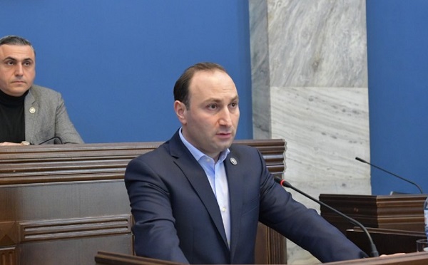 იურიდიულ საკითხთა კომიტეტმა საზოგადოებრივი სარგებლობისთვის განკუთვნილი ობიექტების მიზანმიმართულად დაზიანების შემთხვევებთან დაკავშირებულ ცვლილებას მხარი დაუჭირა