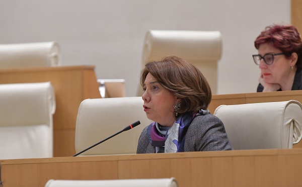 თუ ასე გააგრძელებთ, ვერ მიიღებთ კანდიდატის სტატუსს და სწორედ ამ მიზნით მოიგონეთ აგენტების კანონპროექტი - სალომე სამადაშვილი უმრავლესობას
