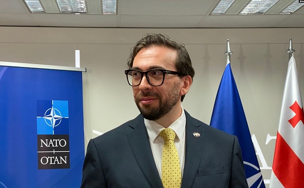 ნატო მოუწოდებს დაინტერესებულ მხარეებს საქართველოს მთელი პოლიტიკური სპექტრიდან, დაუბრუნდნენ ინკლუზიური რეფორმების დღის წესრიგს - ალექსანდრე ვინიკოვი
