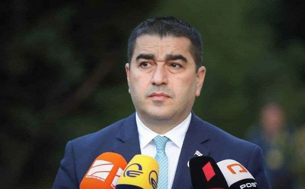 საქართველოს შედარება რუსეთთან, რომელსაც ოკუპირებული აქვს ჩვენი ქვეყნის ტერიტორიის ნაწილი, ქართველი ხალხის შეურაცხყოფაა - შალვა პაპუაშვილი