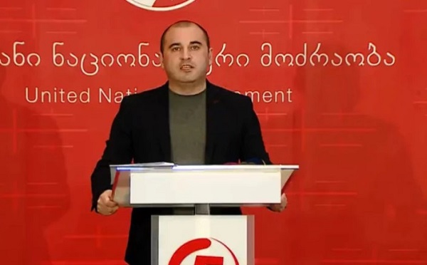 ვიდრე ხელისუფლებას ევტუშენკოვ-პუტინის პოლიტიკური შეყვარებული ბიძინა ივანიშვილი მართავს, ევროკავშირის სტატუსს არავინ მოგვცემს, თუ არ ვიბრძოლებთ - ლევან ხაბეიშვილი