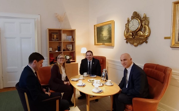 ნიკოლოზ სამხარაძე შვედეთის პარლამენტის ვიცე-სპიკერებს და საპარლამენტო მეგობრობის ჯგუფის წევრებს შეხვდა
