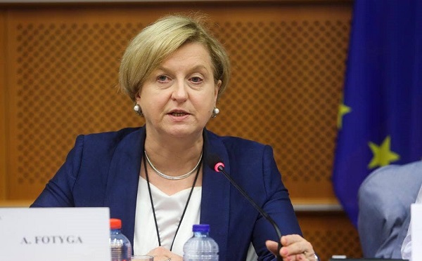 ქართველი ხალხი იმსახურებს, რომ მათი მესამე პრეზიდენტი ცოცხალი იყოს - ანა ფოტიგა