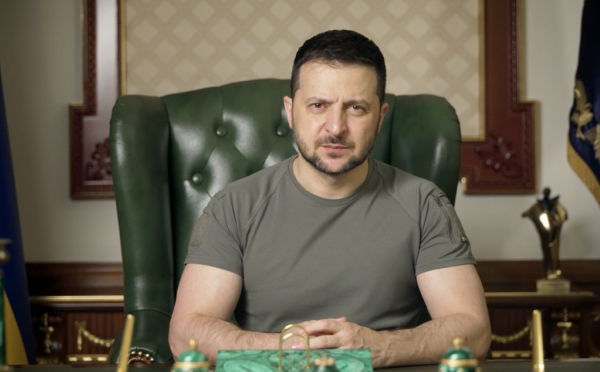 ვოლოდიმირ ზელენსკიმ რუს სპორტსმენებსა და IT-კომპანიებს სანქციები დაუწესა