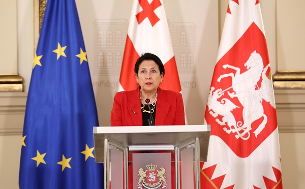 ქართველი ხალხი იმსახურებს ევროპულ ოჯახში ისტორიული ადგილის დაბრუნებას, საქართველომ უნდა მიიღოს კანდიდატის სტატუსი - სალომე ზურაბიშვილი
